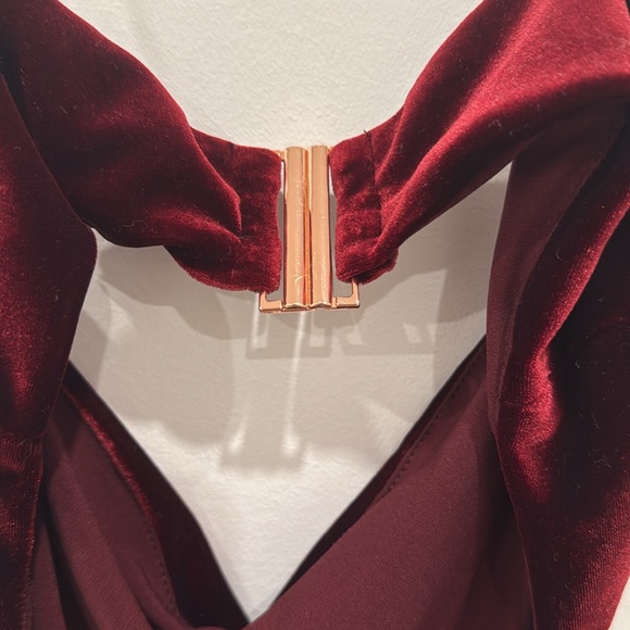 Nookie NWT Dejavu Midi Dress in Wine 🔥 - Picture 12 of 14